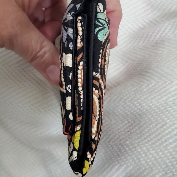 Vera Bradley Women's Wallet - Sierra - Picture 4 of 9